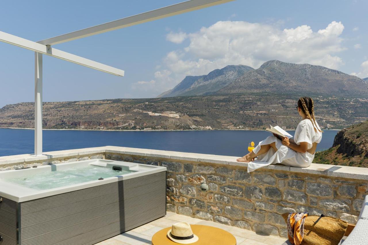 Trapela Limeni Luxury Suites Zewnętrze zdjęcie