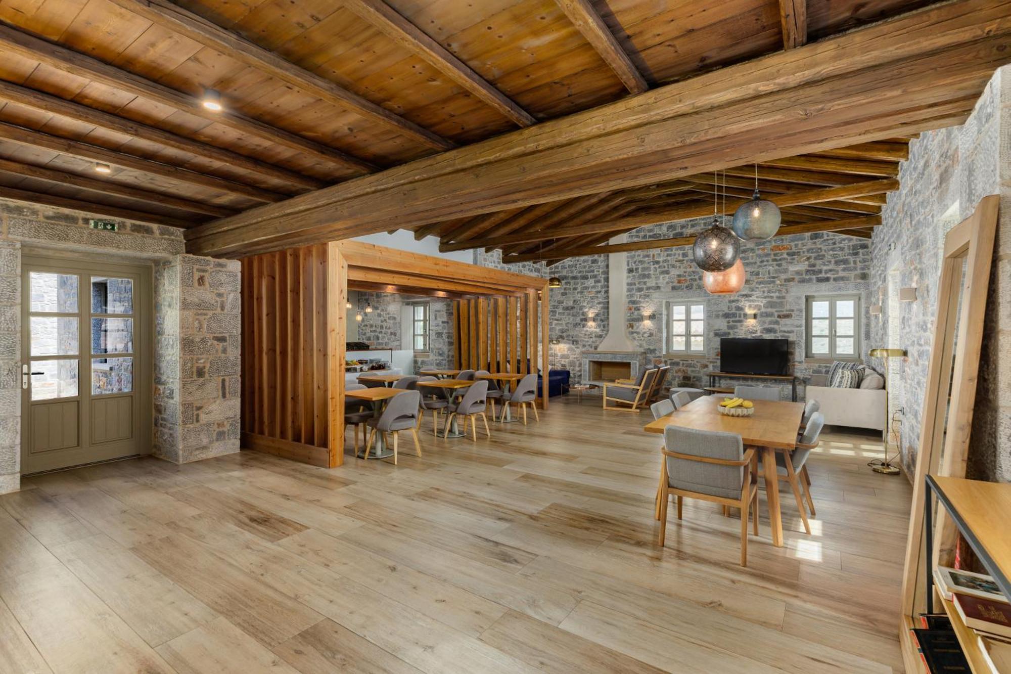 Trapela Limeni Luxury Suites Zewnętrze zdjęcie
