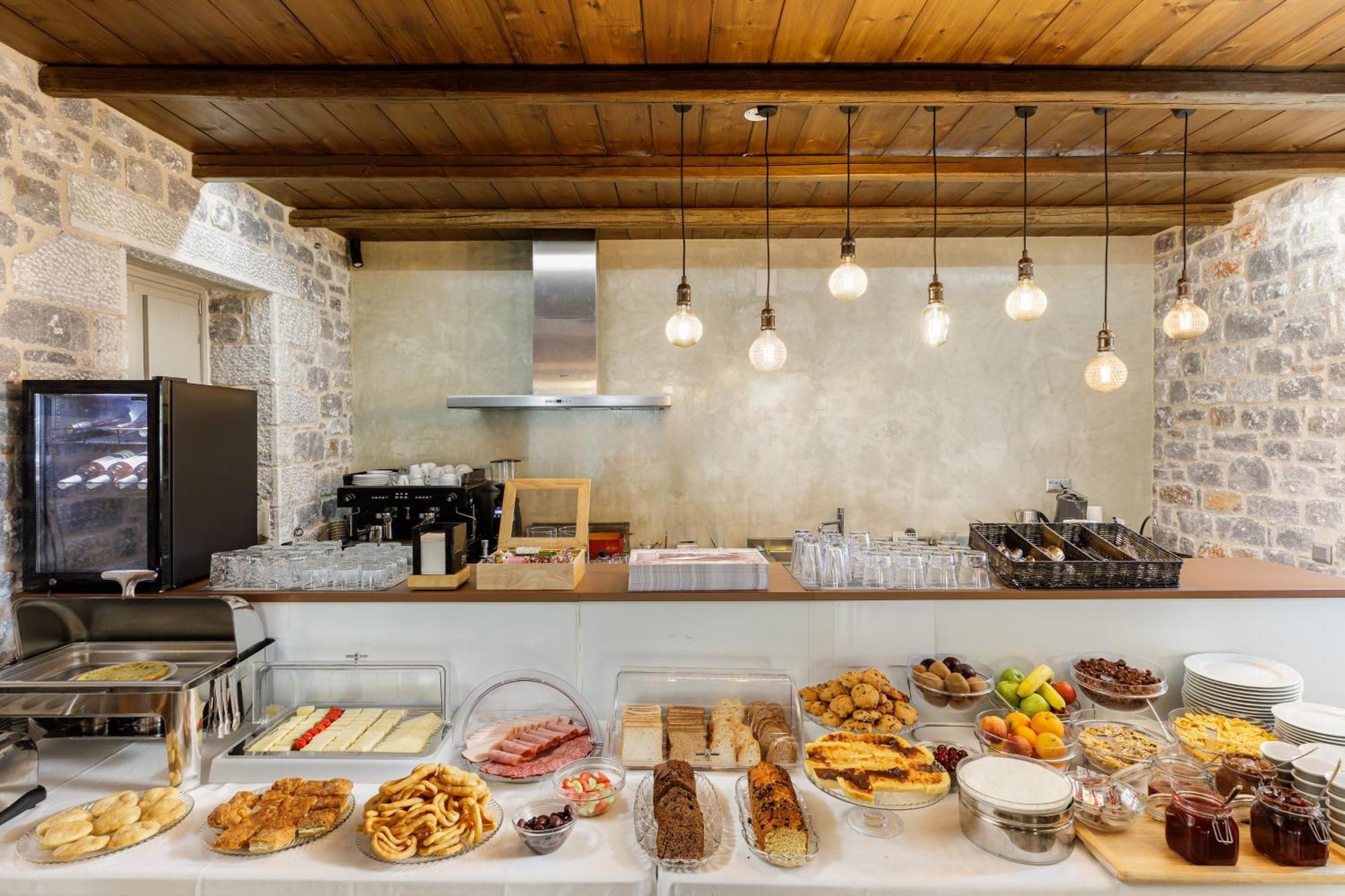Trapela Limeni Luxury Suites Zewnętrze zdjęcie