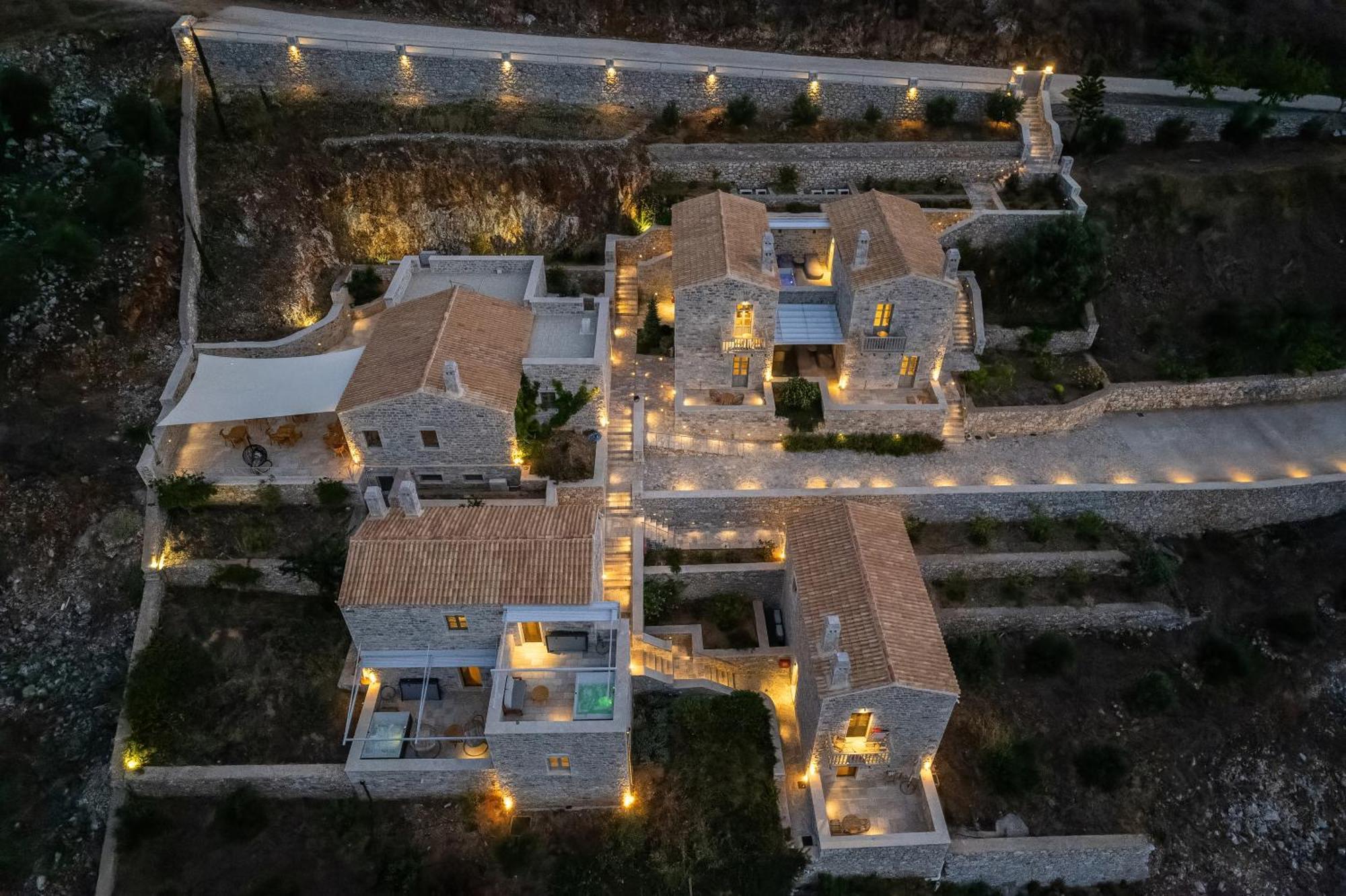 Trapela Limeni Luxury Suites Zewnętrze zdjęcie